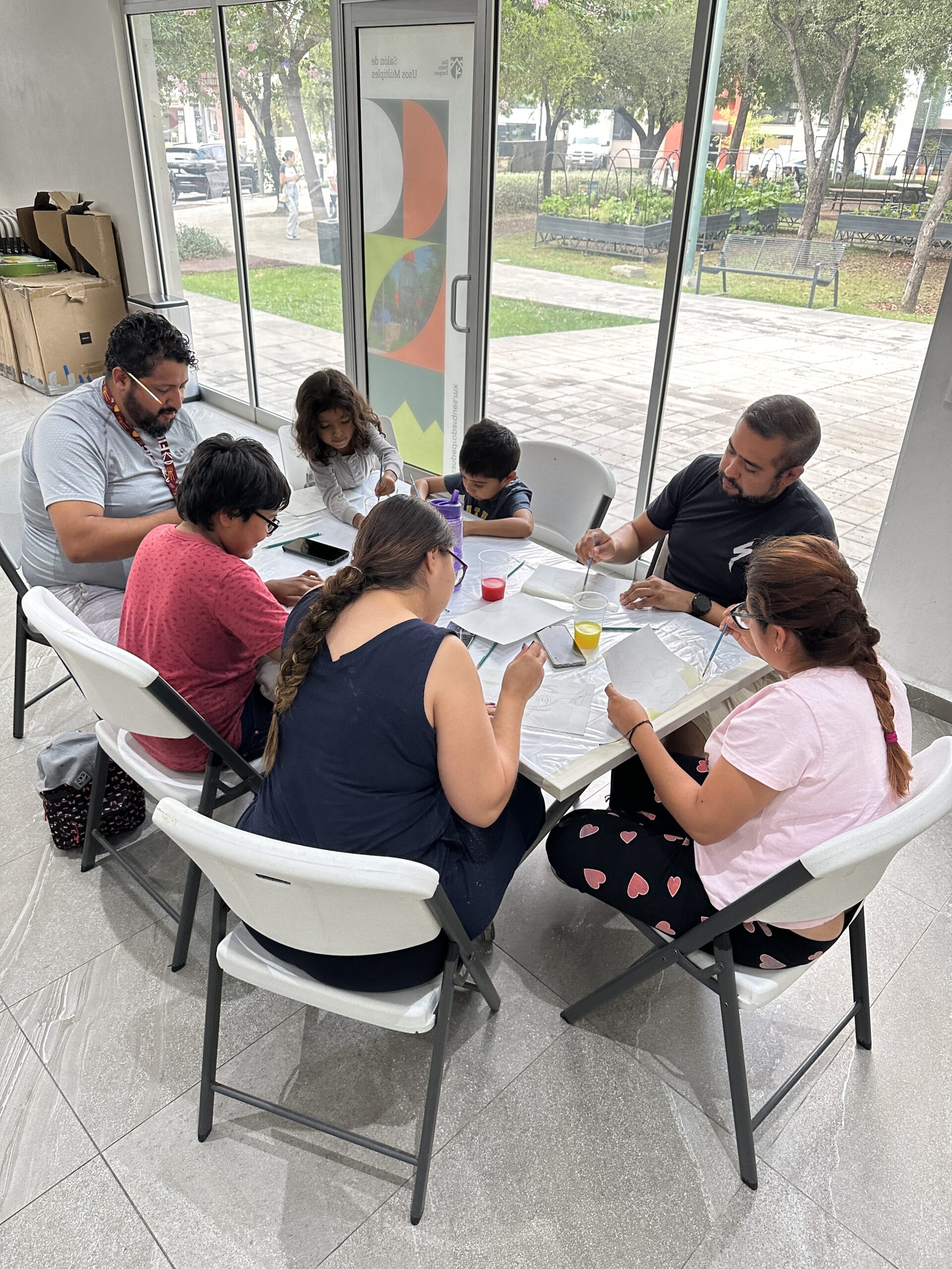 Arte al parque taller de dibujo